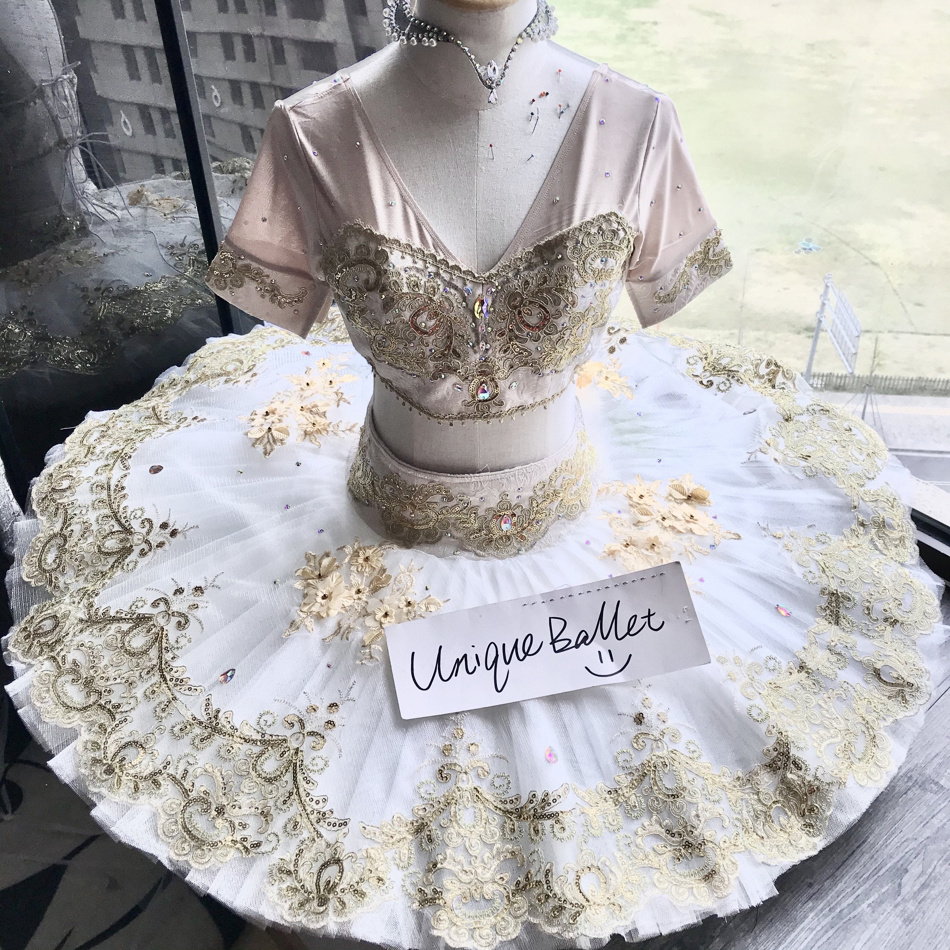 **Sample Discount** Professional La Bayadere Shade Costume Odalisque Le Corsaire 2 Pieces Cream White Golden Classic Ballet TuTu Costume With Hooks